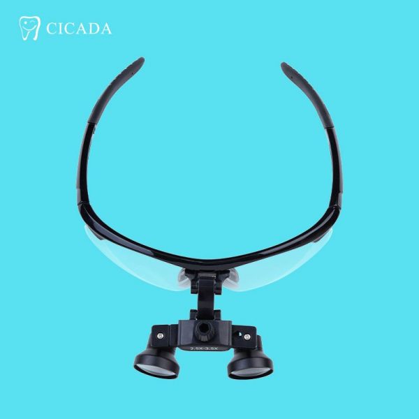 Ochelari cu lupe 2.5X cu iluminare LED